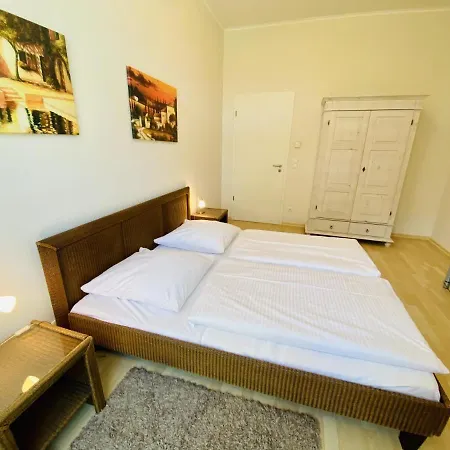 Lotsenhaus/seeluft Apartment *